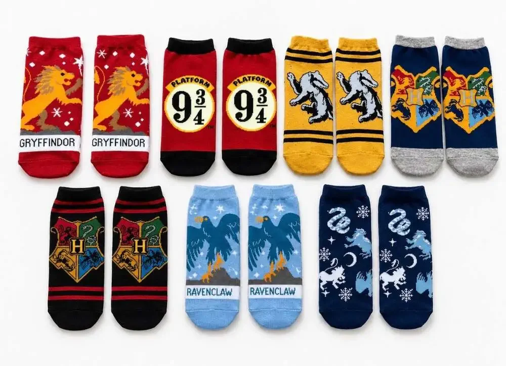Harry Potter Hogwarts Socks 13 pairs Bundle Gryffindor Ravenclaw S/M
